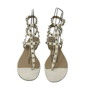 Valentino Garavani Rockstud Caged T Strap Thong Flat Ivory Cream Sandals Size 39